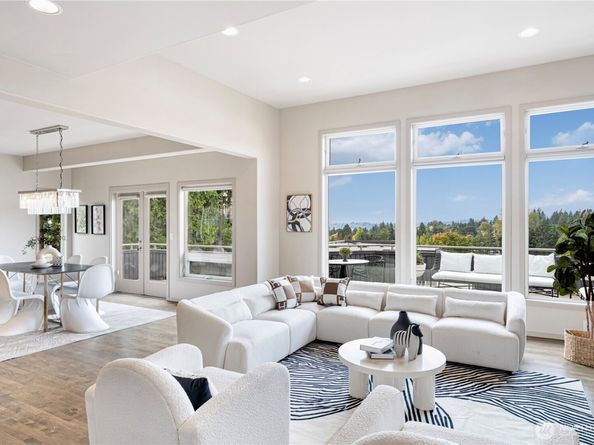 11121 NE 91ST Lane, Kirkland WA 98033