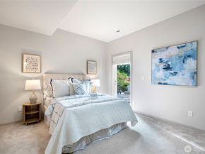 11121 NE 91ST Lane, Kirkland WA 98033