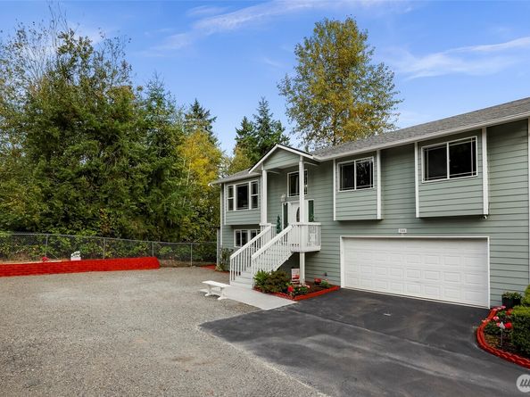 3205 200th Place SW, Lynnwood WA 98036