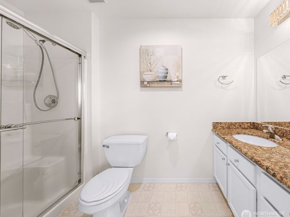 3205 200th Place SW, Lynnwood WA 98036