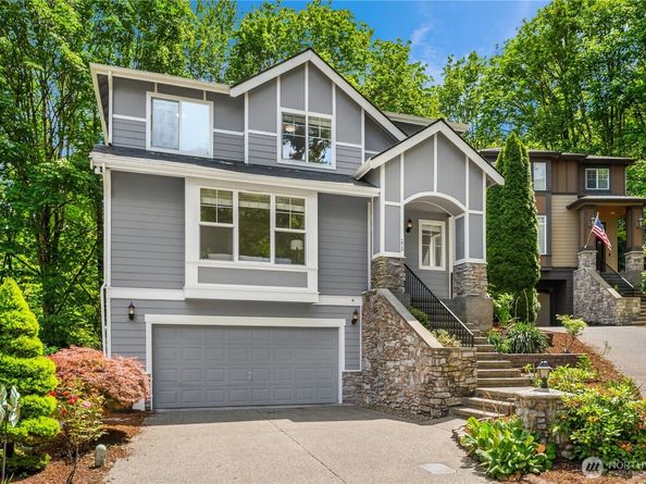 16760 128th Place NE, Woodinville WA 98072