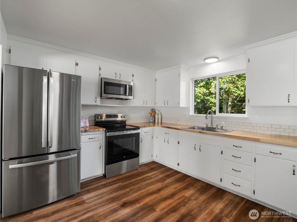 1603 169th Place SW, Lynnwood WA 98037