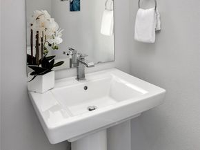 8834 NE 173rd Place C, Bothell WA 98011