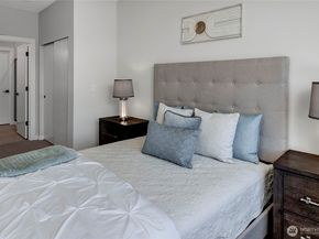 8834 NE 173rd Place C, Bothell WA 98011