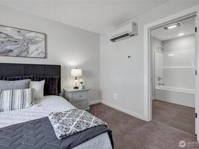 8834 NE 173rd Place C, Bothell WA 98011