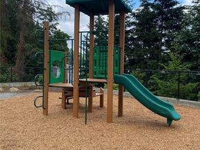 8834 NE 173rd Place C, Bothell WA 98011