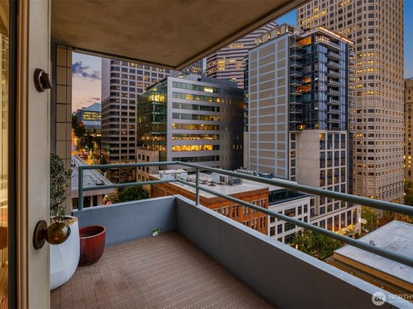 1107 1st Avenue 1104, Seattle WA 98101