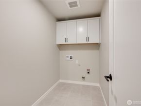 5838 186th Place SW, Lynnwood WA 98037