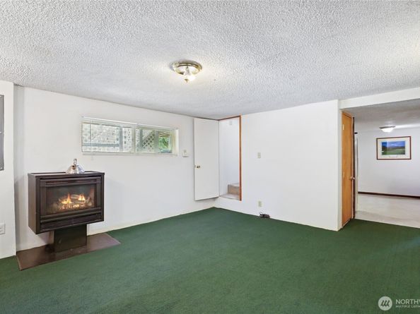 2670 SE Bielmeier Road, Port Orchard WA 98367