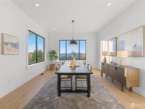 930 2nd Street, Mukilteo WA 98275