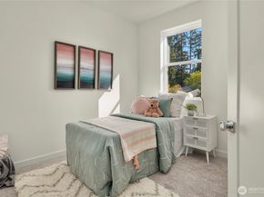18526 Wallingford Avenue N B, Shoreline WA 98133