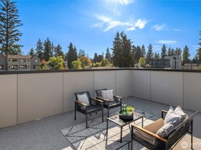 18526 Wallingford Avenue N B, Shoreline WA 98133