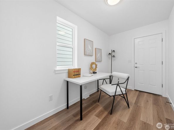 12107 E Gibson, Everett WA 98204