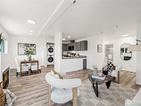 3717 California Avenue SW 304, Seattle WA 98116