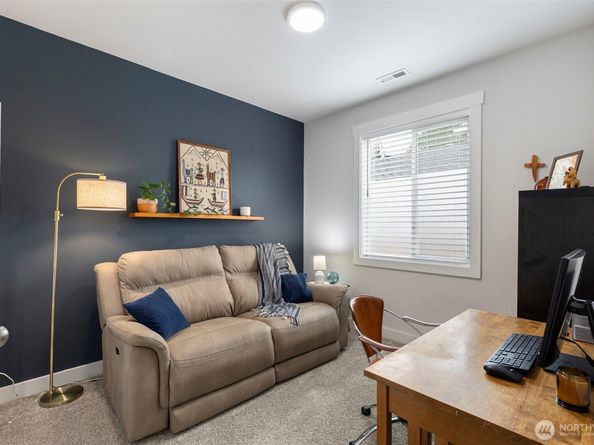 6498 Skipper Lane SE, Port Orchard WA 98367