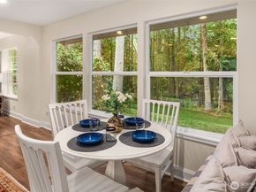 16819 171st Place NE, Woodinville WA 98072