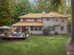 16819 171st Place NE, Woodinville WA 98072