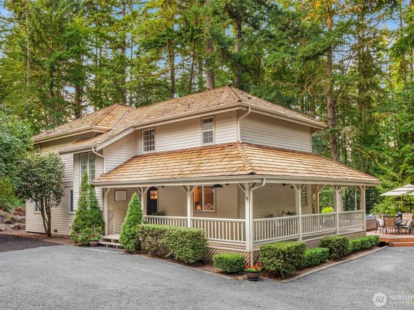16819 171st Place NE, Woodinville WA 98072