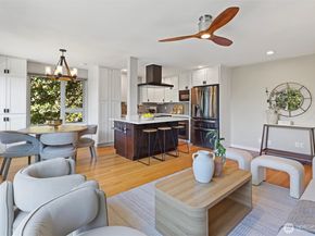 530 W Olympic Place 407, Seattle WA 98119