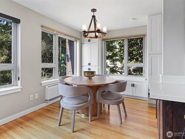 530 W Olympic Place 407, Seattle WA 98119