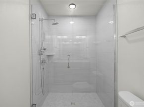 7007 9th Avenue NE, Seattle WA 98115