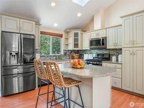 7085 SE Legrand Street, Port Orchard WA 98366