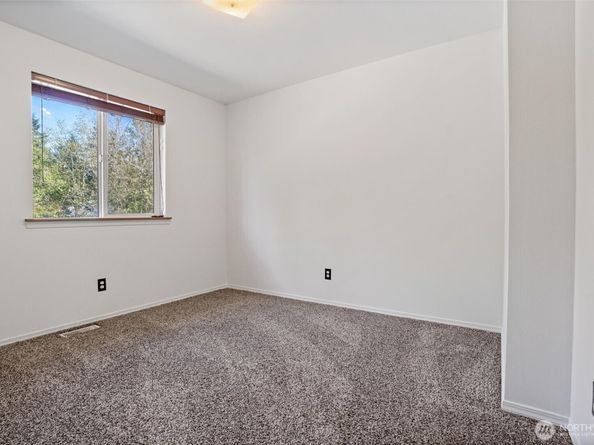 7085 SE Legrand Street, Port Orchard WA 98366