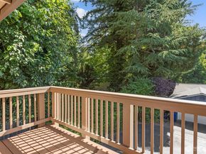 3401 161st Place SE 63, Bellevue WA 98008