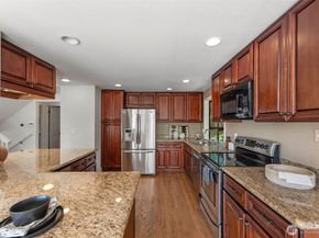 3401 161st Place SE 63, Bellevue WA 98008