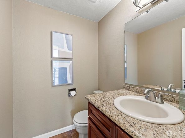 3401 161st Place SE 63, Bellevue WA 98008