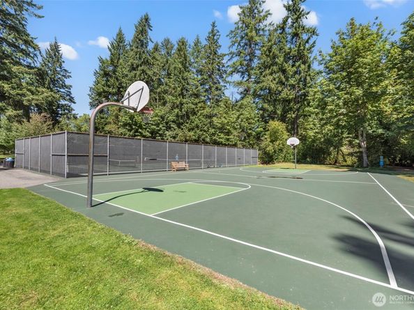 3401 161st Place SE 63, Bellevue WA 98008