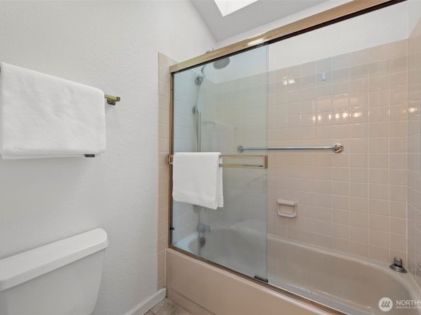 3401 161st Place SE 63, Bellevue WA 98008
