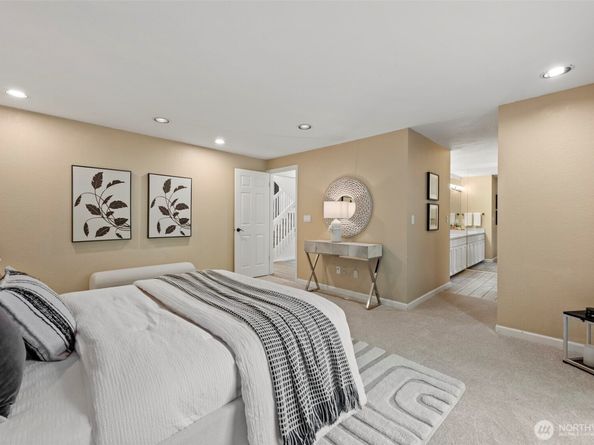 3401 161st Place SE 63, Bellevue WA 98008