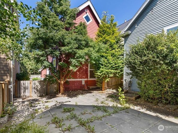 5257 23rd Avenue SW, Seattle WA 98106