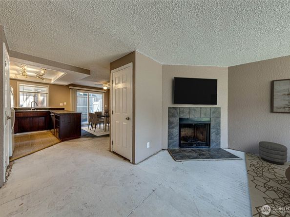 1515 W Casino Road E2, Everett WA 98204