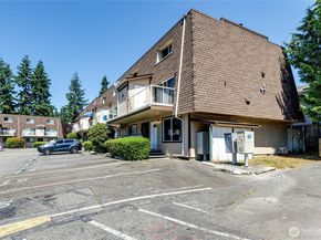 1515 W Casino Road E2, Everett WA 98204