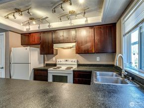 1515 W Casino Road E2, Everett WA 98204