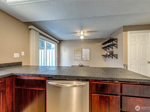 1515 W Casino Road E2, Everett WA 98204