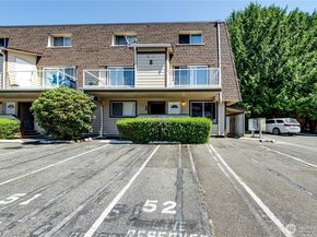 1515 W Casino Road E2, Everett WA 98204