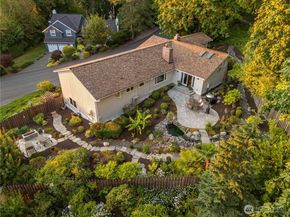 8413 SE 53rd Place, Mercer Island WA 98040