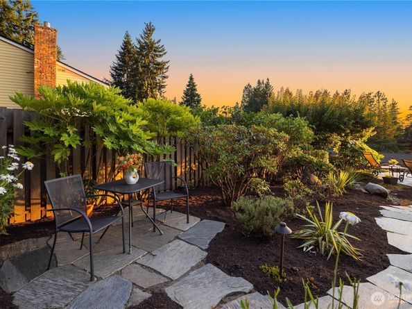 8413 SE 53rd Place, Mercer Island WA 98040