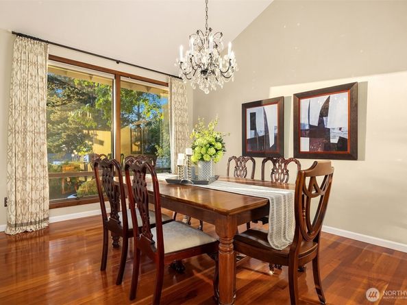 8413 SE 53rd Place, Mercer Island WA 98040