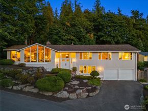 8413 SE 53rd Place, Mercer Island WA 98040