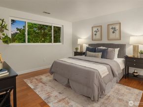 6423 156th Place NE, Redmond WA 98052