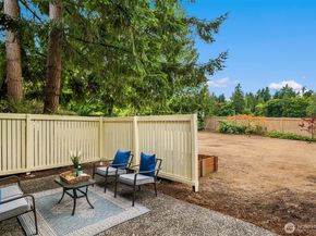 6423 156th Place NE, Redmond WA 98052