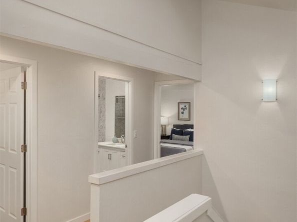 6423 156th Place NE, Redmond WA 98052