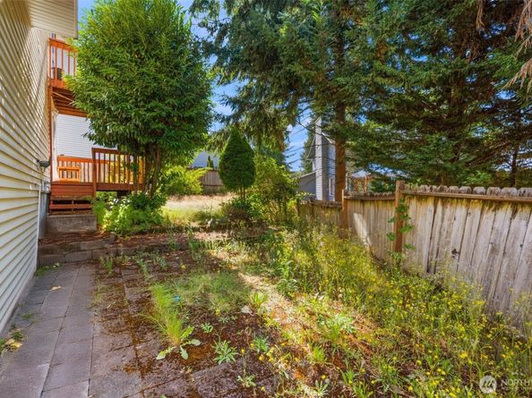 18920 21st Avenue West, Lynnwood WA 98036