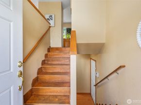18920 21st Avenue West, Lynnwood WA 98036