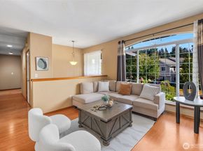 18920 21st Avenue West, Lynnwood WA 98036
