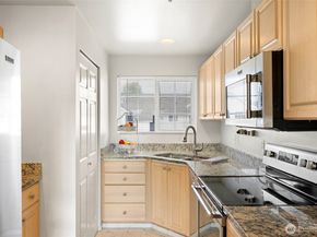 12423 4th Avenue W 6303, Everett WA 98204
